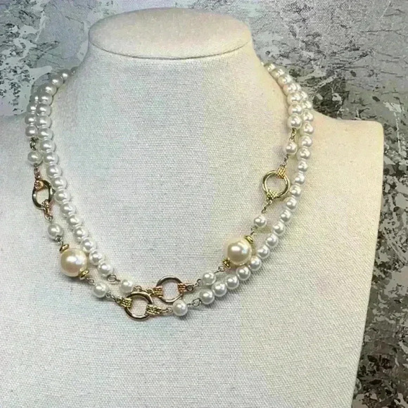 Faux Pearl Necklace with Gold Accents and Chain - Picture 2 of 6